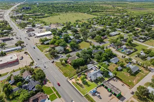 1404 W Walker St, Breckenridge, TX 76424 - Photo 7