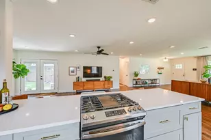 5815 Clendenin Ave, Dallas, TX 75228 - Photo 13