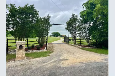 2276 Hodge, Moody, TX 76557 - Photo 3