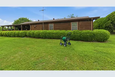 222 Brandon Drive, Weatherford, TX 76087 - Photo 29