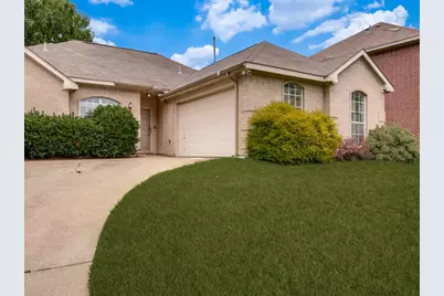 4528 Saint Francis Avenue, Dallas, TX 75227 - Photo 1