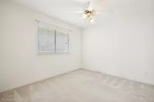 4528 St Francis Ave, Dallas, TX 75227 - Photo 11