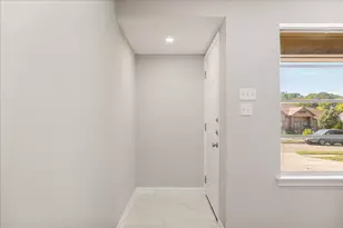 2243 Larry Dr, Dallas, TX 75228 - Photo 5