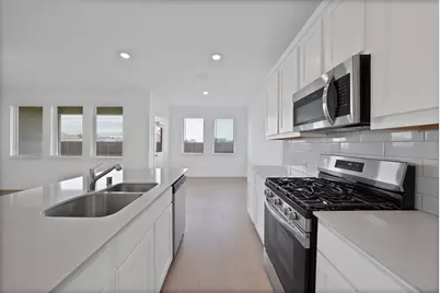 1220 Brazil Street, Azle, TX 76020 - Photo 11