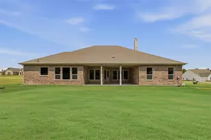 1001 Perrin Ln, Van Alstyne, TX 75495 - Photo 33