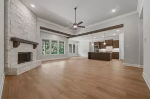 1001 Perrin Ln, Van Alstyne, TX 75495 - Photo 9