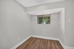 913 Russell Ln, Bedford, TX 76022 - Photo 13