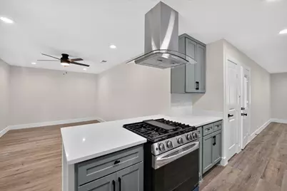 913 Russell Lane, Bedford, TX 76022 - Photo 7