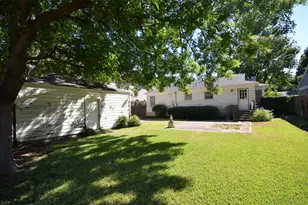 6611 Anita St, Dallas, TX 75214 - Photo 29