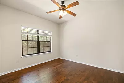 425 Indian Mountain Court, Granbury, TX 76048 - Photo 17