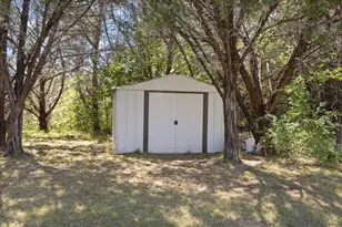 425 Indian Mountain Ct, Granbury, TX 76048 - Photo 33