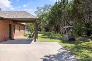 425 Indian Mountain Ct, Granbury, TX 76048 - Photo 31
