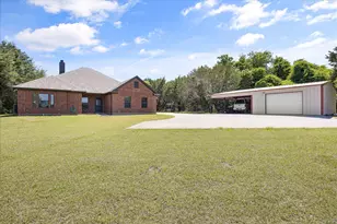 425 Indian Mountain Ct, Granbury, TX 76048 - Photo 23
