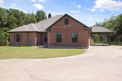 425 Indian Mountain Court, Granbury, TX 76048 - Photo 3