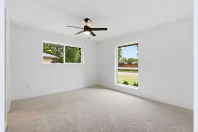 105 Wellesley Drive, Irving, TX 75062 - Photo 25