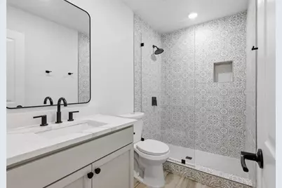 105 Wellesley Drive, Irving, TX 75062 - Photo 31