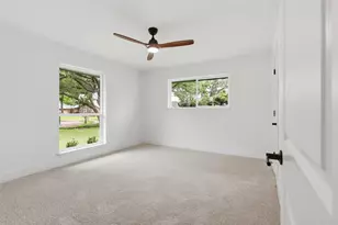 105 Wellesley Dr, Irving, TX 75062 - Photo 23