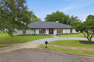 105 Wellesley Dr, Irving, TX 75062 - Photo 3