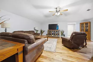 1609 Comanche Trail, Garland, TX 75043 - Photo 7