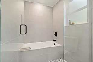 11535 Strand St, Dallas, TX 75218 - Photo 19