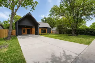 11535 Strand St, Dallas, TX 75218 - Photo 3