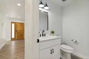 11535 Strand St, Dallas, TX 75218 - Photo 13