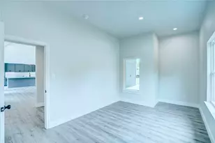 11535 Strand St, Dallas, TX 75218 - Photo 11
