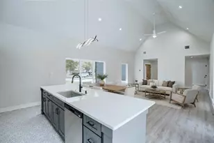 11535 Strand St, Dallas, TX 75218 - Photo 7