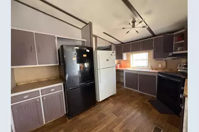 2213 Pedernales Court, Granbury, TX 76048 - Photo 5