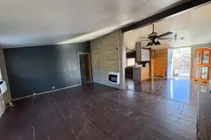 2213 Pedernales Ct, Granbury, TX 76048 - Photo 3