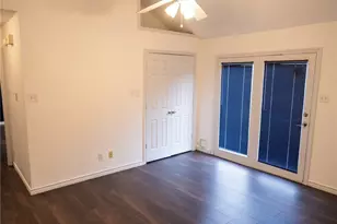 4048 La Costa Ct, Irving, TX 75038 - Photo 15