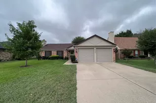 2466 Channing Dr, Grand Prairie, TX 75052 - Photo 1