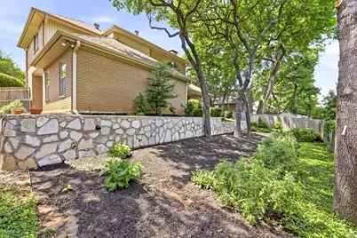 2962 Woodland Hills Drive, Grapevine, TX 76051 - Photo 15