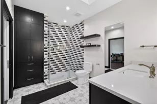 6011 Twin Coves St, Dallas, TX 75248 - Photo 33