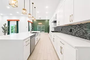 4013 Legend Trl, Granbury, TX 76049 - Photo 17