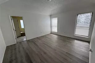 2122 Rainwood Ct, Arlington, TX 76017 - Photo 9