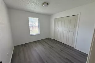 2122 Rainwood Ct, Arlington, TX 76017 - Photo 7