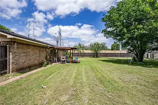 817 S Old Temple Rd, Lorena, TX 76655 - Photo 13