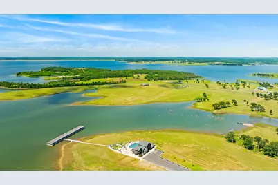 623 Lakeshore Terrace, Windom, TX 75492 - Photo 13