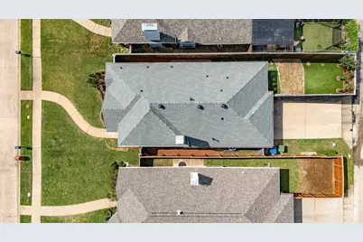 2215 Dallas Drive, Carrollton, TX 75006 - Photo 31