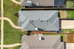 2215 Dallas Dr, Carrollton, TX 75006 - Photo 31
