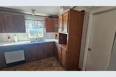 413 Lakeview Trail, Weatherford, TX 76087 - Photo 17