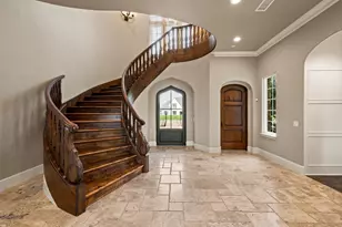 2105 Bayshore Dr, Flower Mound, TX 75022 - Photo 3