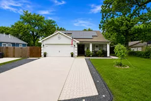3031 Delaware Trail, Lake Worth, TX 76135 - Photo 1