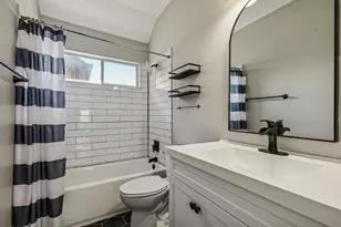 17821 Brent Dr, Dallas, TX 75287 - Photo 15