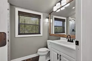 715 W Munson St, Denison, TX 75020 - Photo 19