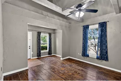 715 W Munson Street, Denison, TX 75020 - Photo 7