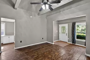 715 W Munson St, Denison, TX 75020 - Photo 5
