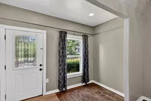 715 W Munson St, Denison, TX 75020 - Photo 5