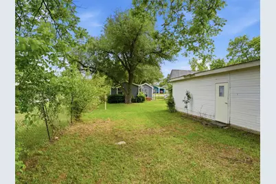 519 E Gandy Street, Denison, TX 75021 - Photo 21
